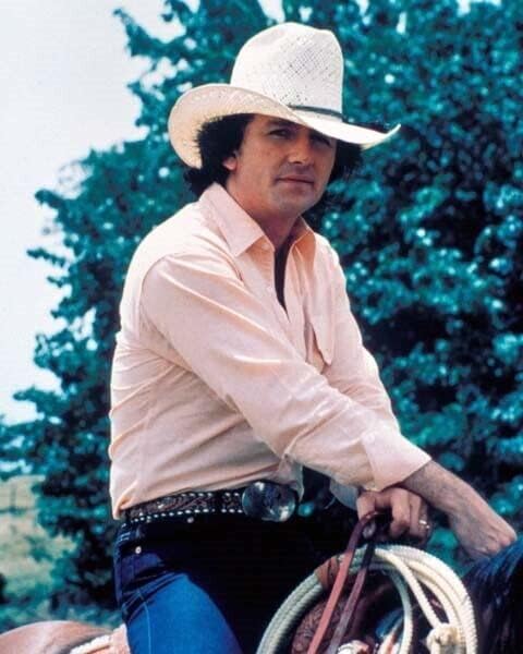 Dallas TV Classic Patrick Duffy în rolul lui Bobby Ewing pe cal de 4x6 inch Foto