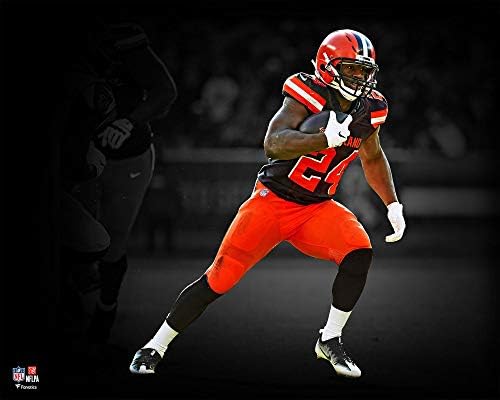 Nick Chubb Cleveland Browns Fotografia Spotlight Nesigned - Artă originală NFL și imprimeuri