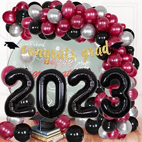 Decorațiuni de absolvire burgund și negru, clasa de 2023 Congrats Grad Decorations-ghirlandă de baloane maro cu Banner Congrats